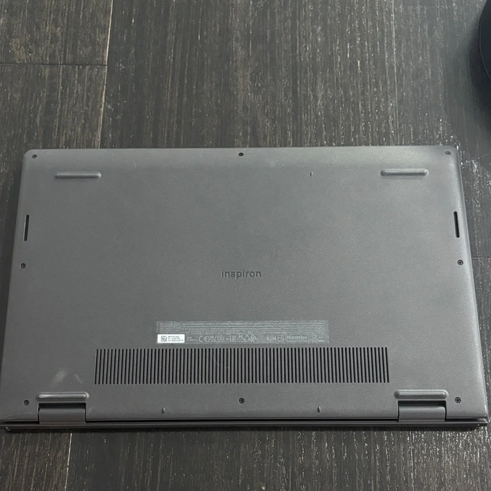 Dell Black Laptop with Sleek Design